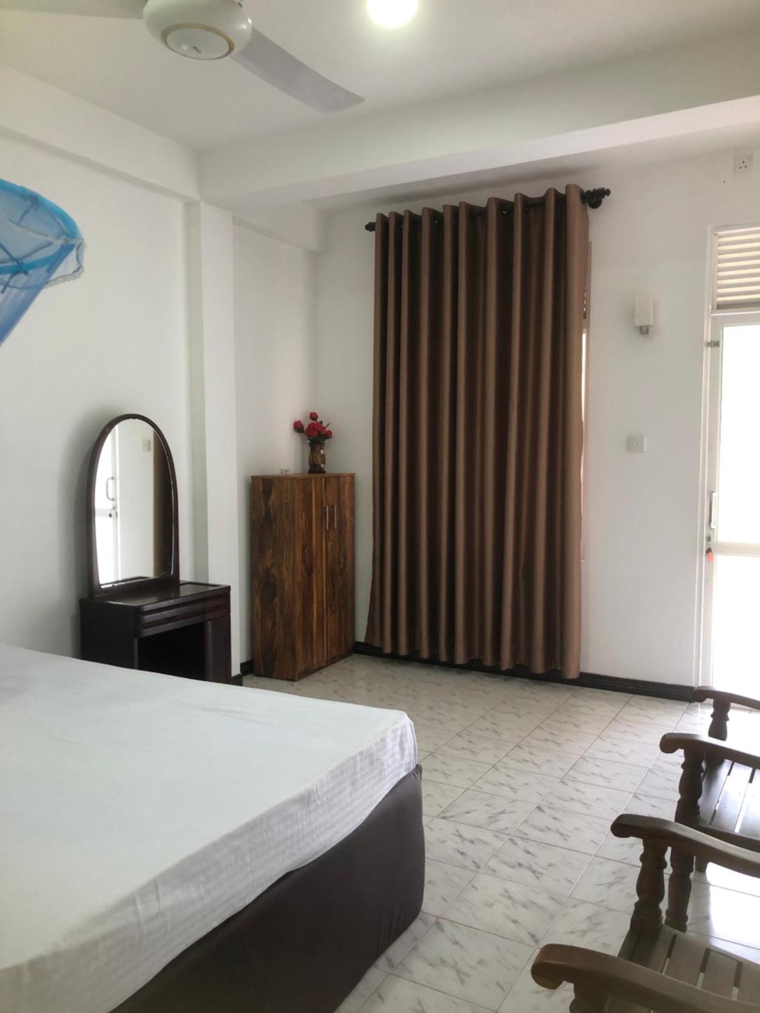 senarathna guest house Weligama Extérieur photo