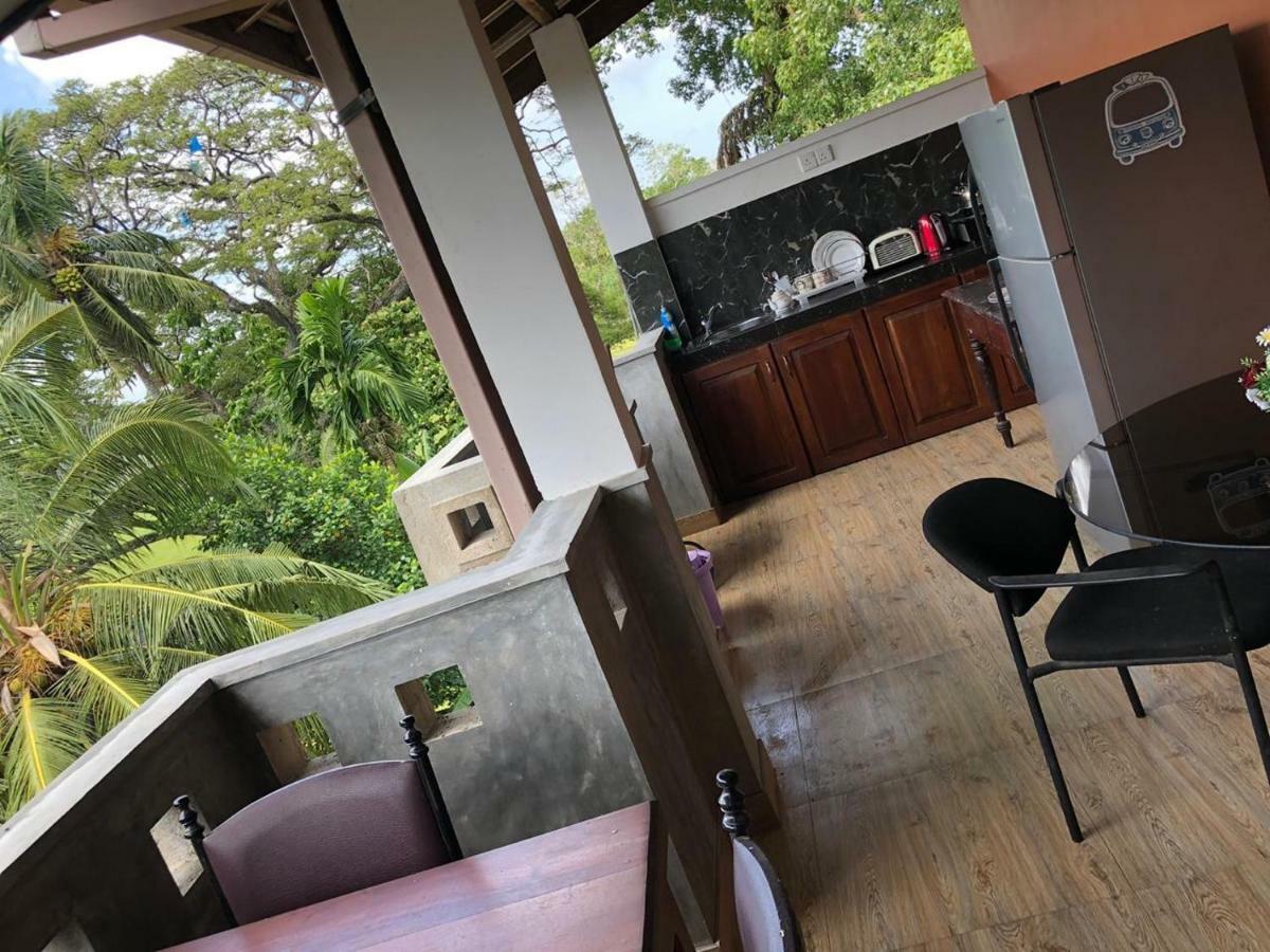 senarathna guest house Weligama Extérieur photo