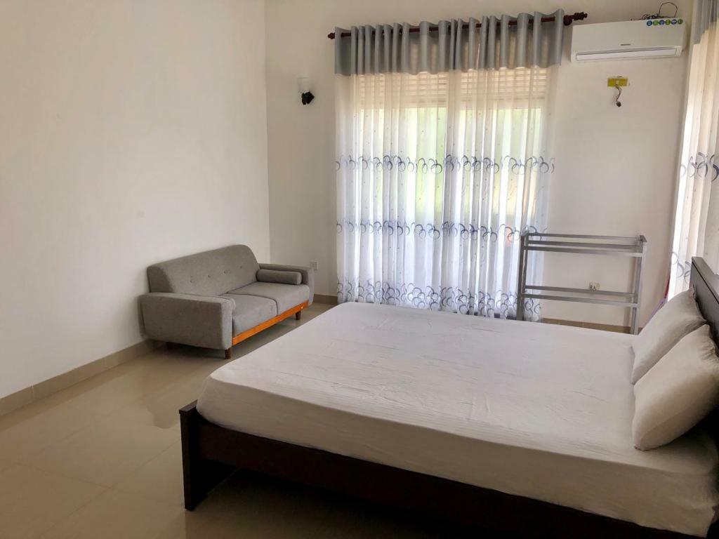 senarathna guest house Weligama Extérieur photo