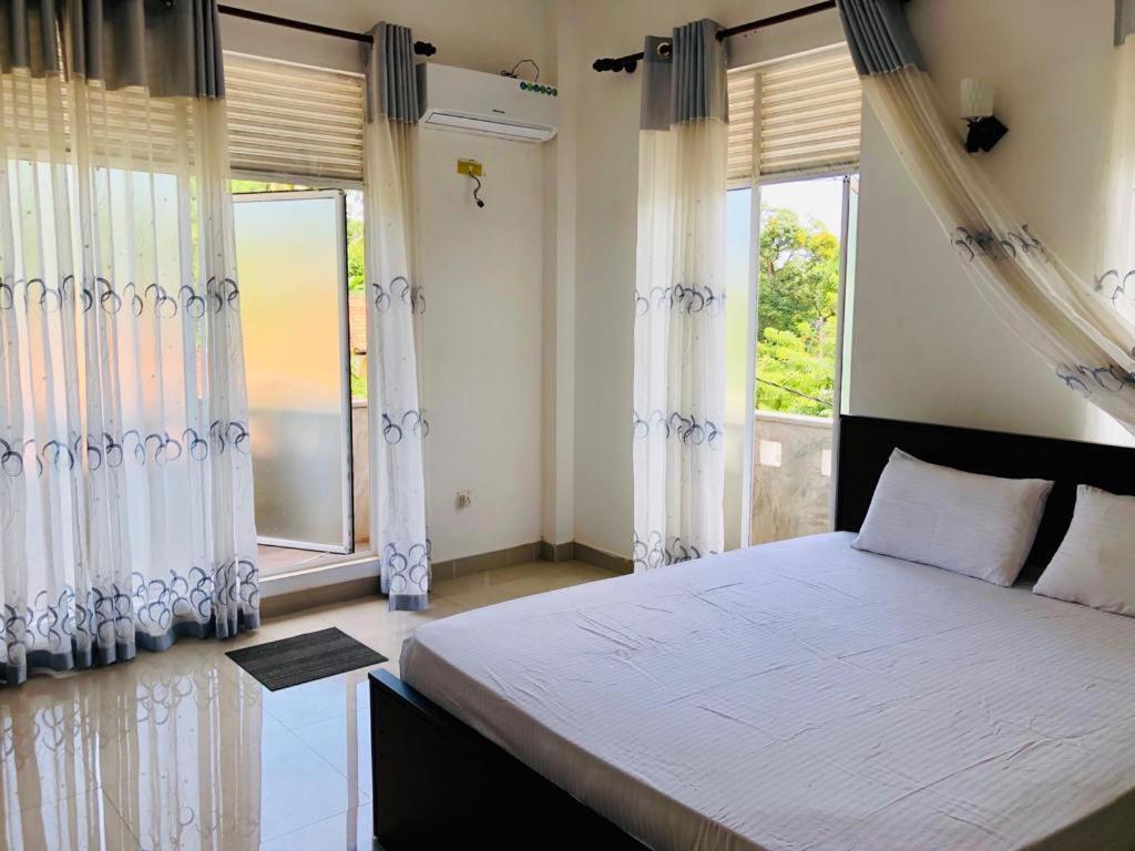 senarathna guest house Weligama Extérieur photo